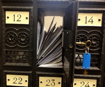 Kontakt - pro e-mail klikněte na obrázek / Contact - click on picture for e-mail: